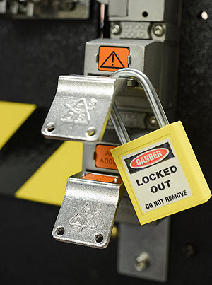trapped_key_lock_300_pic
