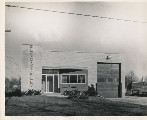 EFLEX BEG_0007. Second Building