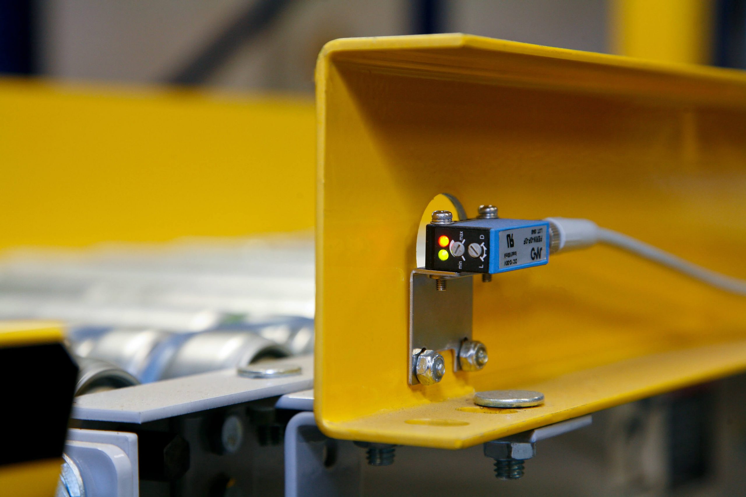 Photoelectric sensor. Jungong HSL-d05nk. Автоматизация производства. Радиоуправление для конвейера.