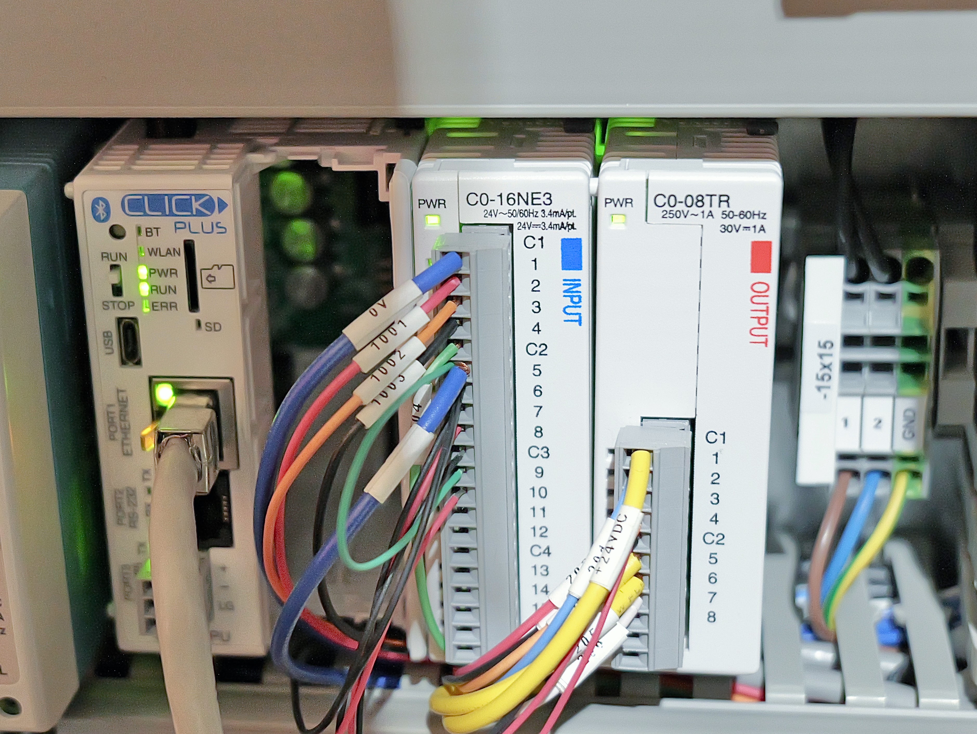 Mixing Dairy Feed with Automation